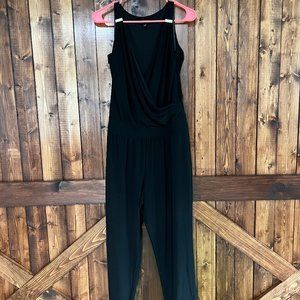 Black House White Market Sleeveless Tapered Leg Jumpsuit Black - Size Medium